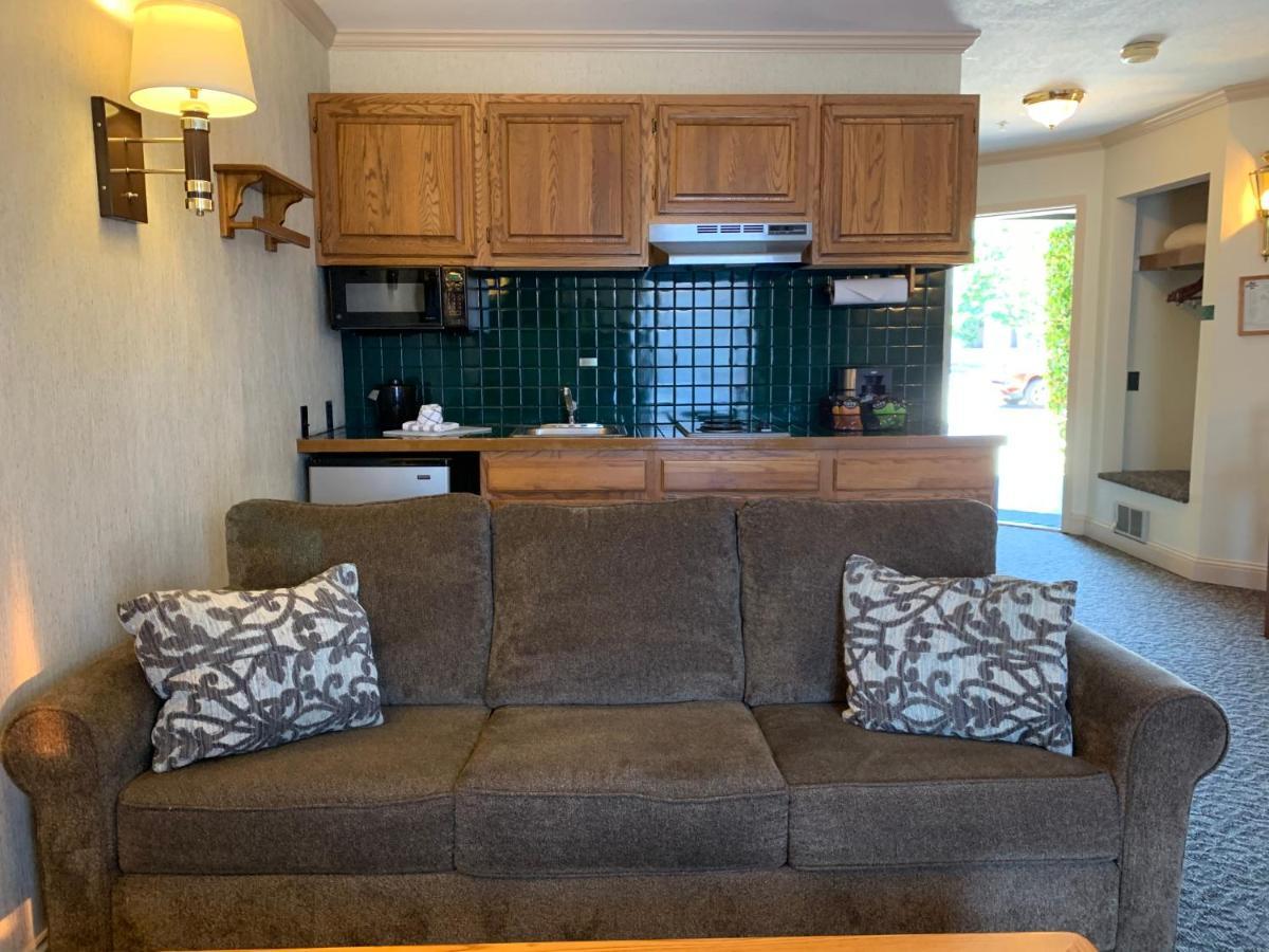 Hotel Coachman Oak Harbor